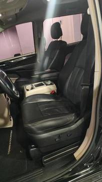 CHRYSLER TOWN & COUNTRY 3.6 V6 AUT