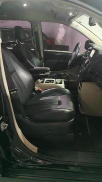 CHRYSLER TOWN & COUNTRY 3.6 V6 AUT