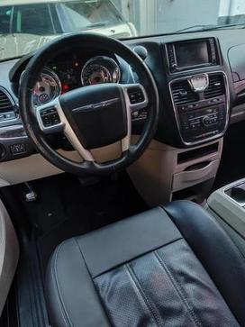 CHRYSLER TOWN & COUNTRY 3.6 V6 AUT