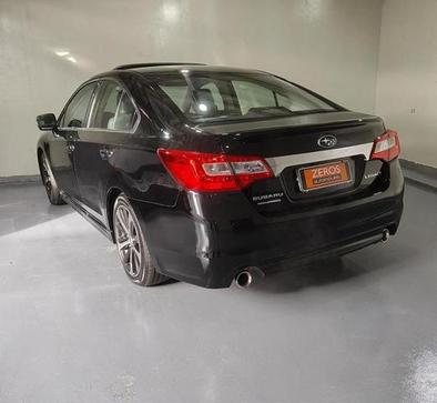 SUBARU LEGACY 3.6 4X4 256CV AUT