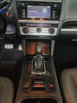 SUBARU LEGACY 3.6 4X4 256CV AUT