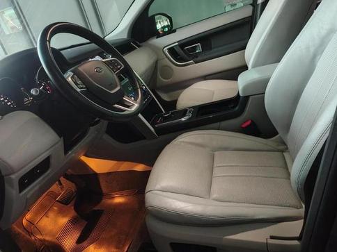 LAND ROVER DISC SPT TD4 HSE 7L