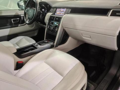 LAND ROVER DISC SPT TD4 HSE 7L