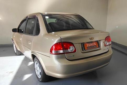 CHEVROLET CHEVROLET CLASSIC LS