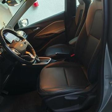 CHEVROLET ONIX PLUS 10TAT PR2