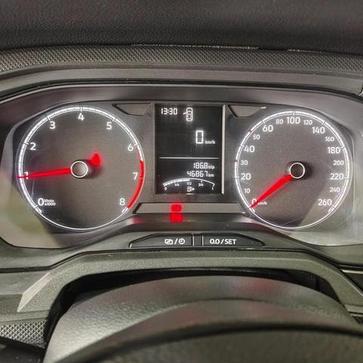 VOLKSWAGEN POLO TRACK 1.0 FLEX 12V 5P