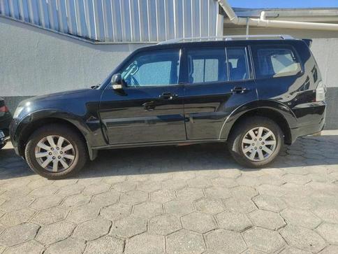 MITSUBISHI PAJERO HPE 3.8 G