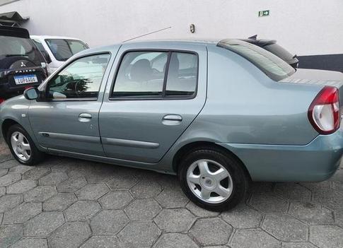 RENAULT CLIO SEDAN PRIVILEGE 1.6 16V COMPLETO
