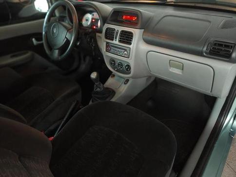 RENAULT CLIO SEDAN PRIVILEGE 1.6 16V COMPLETO