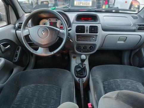 RENAULT CLIO SEDAN PRIVILEGE 1.6 16V COMPLETO