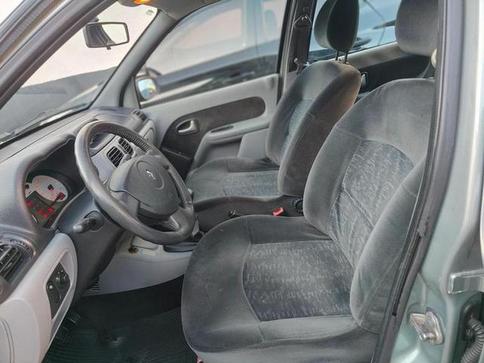 RENAULT CLIO SEDAN PRIVILEGE 1.6 16V COMPLETO