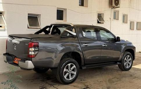 MITSUBISHI TRITON SPORT HPE