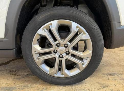 JEEP COMPASS LONG. T270 1.3 TB 4X2 FLEX AUT.