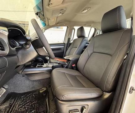 TOYOTA HILUX 2.8 SRV 4X4 CD 16V DIESEL 4P AUT