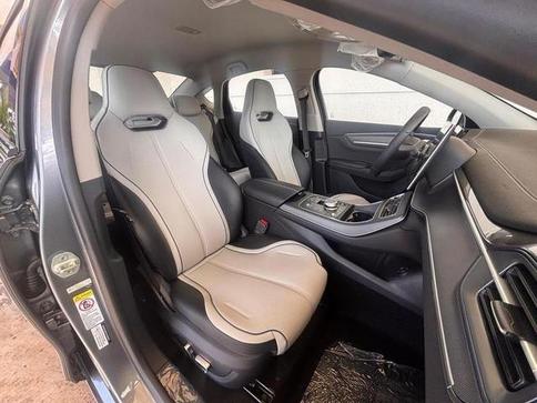 BYD KING GS 1.5 16V AUT. (HIBRIDO)