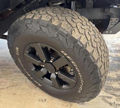 TROLLER T4 XLT AT