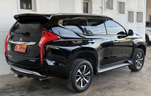 MITSUBISHI PAJERO SPORT HPE 2.4 4x4 DIESEL AUT.