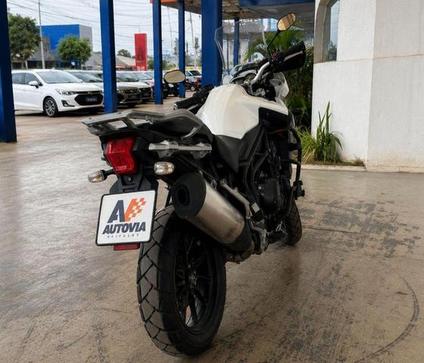 TRIUMPH TIGER EXPLORER