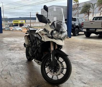 TRIUMPH TIGER EXPLORER