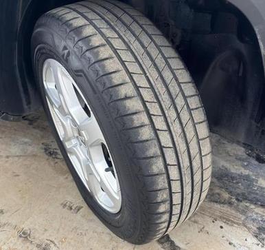 JEEP RENEGADE SPORT T270 1.3 TB 4X2 FLEX AUT.