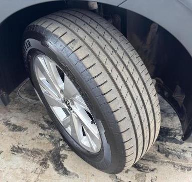 VOLKSWAGEN NIVUS COMFORTLINE 1.0 200 TSI FLEX AUT.