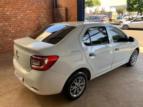 RENAULT LOGAN AUT 1.0 16V