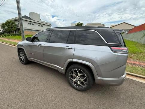 JEEP COMMANDER OVR T270