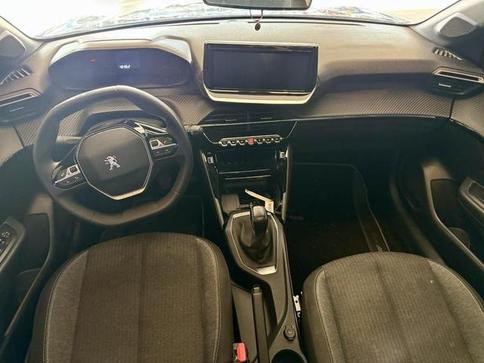 PEUGEOT 208 STYLE MT