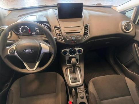 FORD FIESTA 16SEL AT