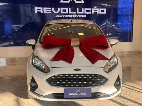 FORD FIESTA 16SEL AT