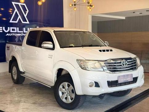 TOYOTA HILUX CD 4X4 SRV 3.0