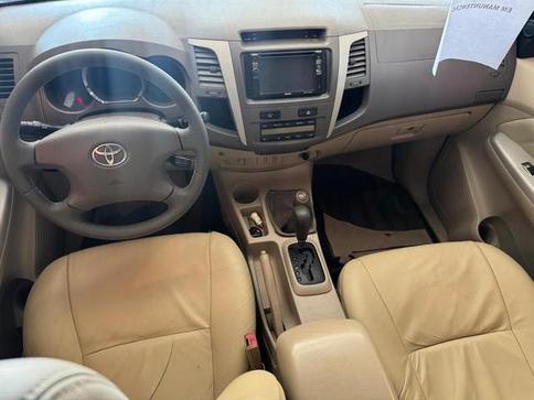 TOYOTA HILUXSW4 SRV4X4