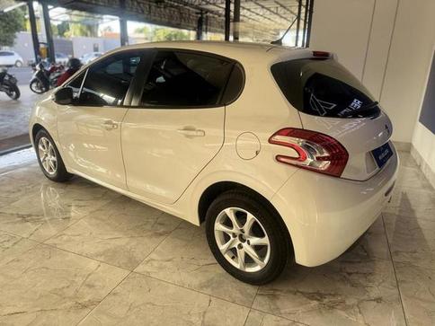 PEUGEOT 208 ACTIVE