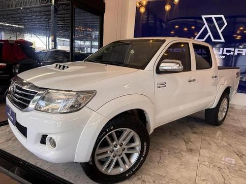 TOYOTA HILUX CD4X4 SRV