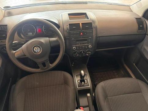VOLKSWAGEN POLO SEDAN 1.6 MI TOTAL FLEX 8V 4P