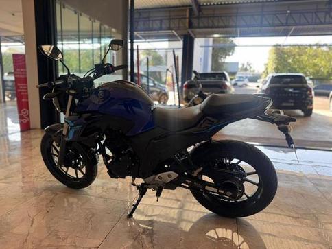 YAMAHA FZ25 FAZER
