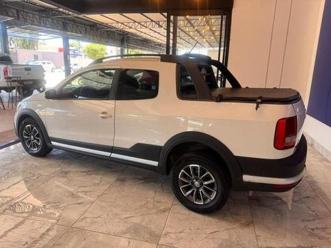 VOLKSWAGEN SAVEIRO CROSS 1.6 T.FLEX 16V CD