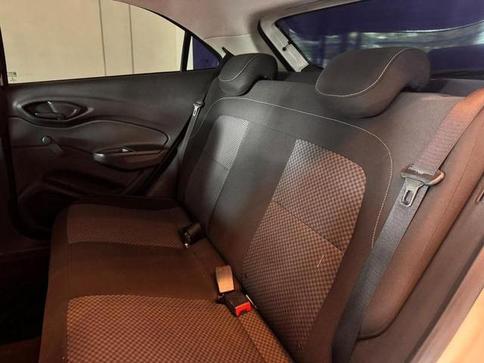 CHEVROLET ONIX 1.0MT LT