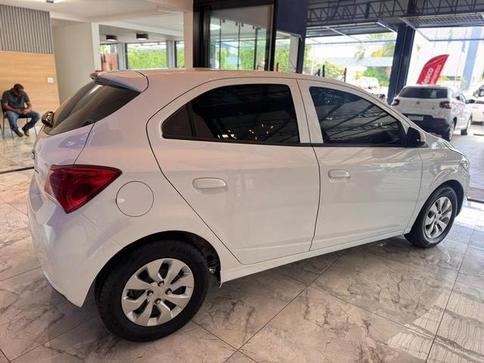 CHEVROLET ONIX 1.0MT LT