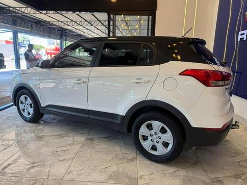 HYUNDAI CRETA 16A ATTITU