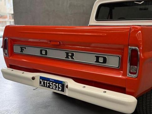 FORD F100