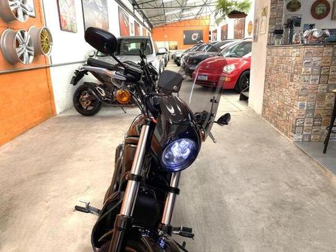 HARLEY-DAVIDSON V-ROD NIGHT ROD SPECIAL