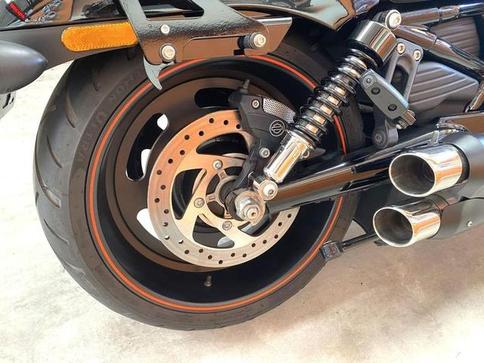 HARLEY-DAVIDSON V-ROD NIGHT ROD SPECIAL