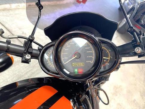 HARLEY-DAVIDSON V-ROD NIGHT ROD SPECIAL