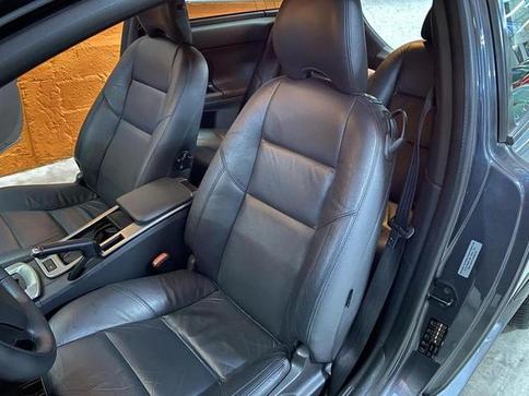 VOLVO C-30 T-5 2.5 TB(AUT.) 2P