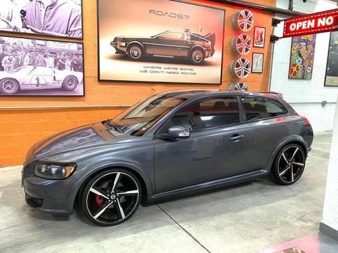 VOLVO C-30 T-5 2.5 TB(AUT.) 2P