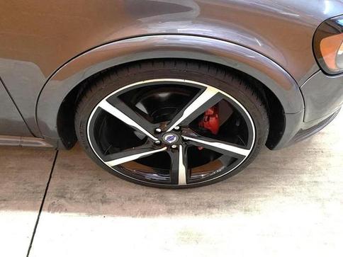 VOLVO C-30 T-5 2.5 TB(AUT.) 2P