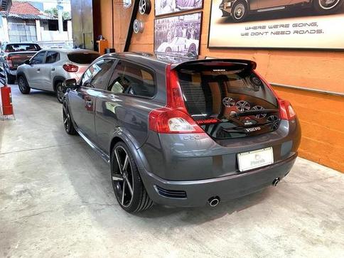 VOLVO C-30 T-5 2.5 TB(AUT.) 2P