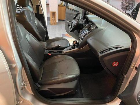 FORD FOCUS FASTBACK SE 2.0 FLEX AUT