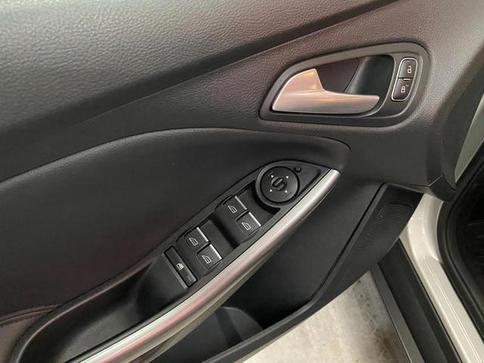 FORD FOCUS FASTBACK SE 2.0 FLEX AUT